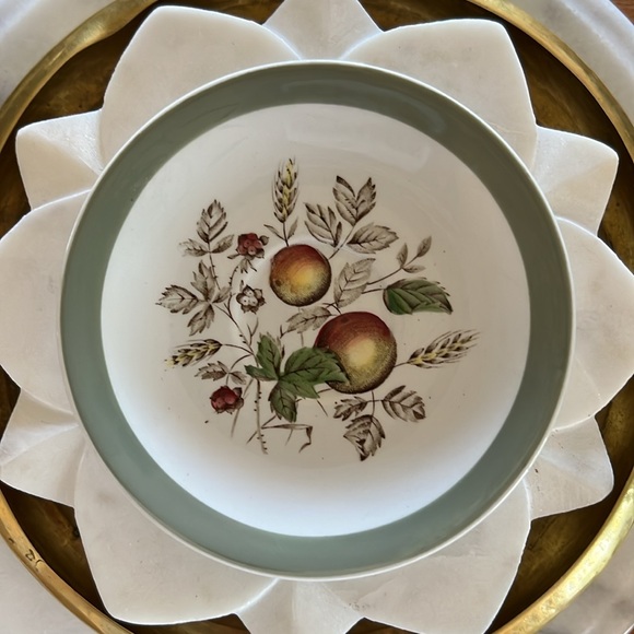 Vintage Alfred Meakin Hereford Platter, Cup + Saucer Set Staffordshire England - Picture 5 of 12